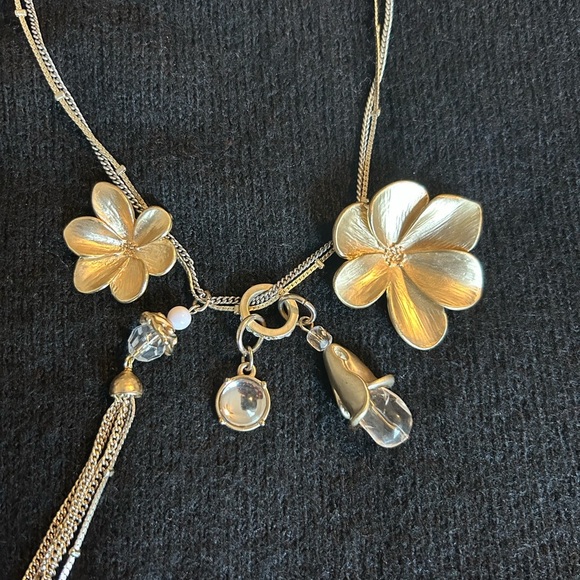 2 for $20 Express Gold Floral Charm Necklace - Early 2000’s Vintage - Picture 2 of 5
